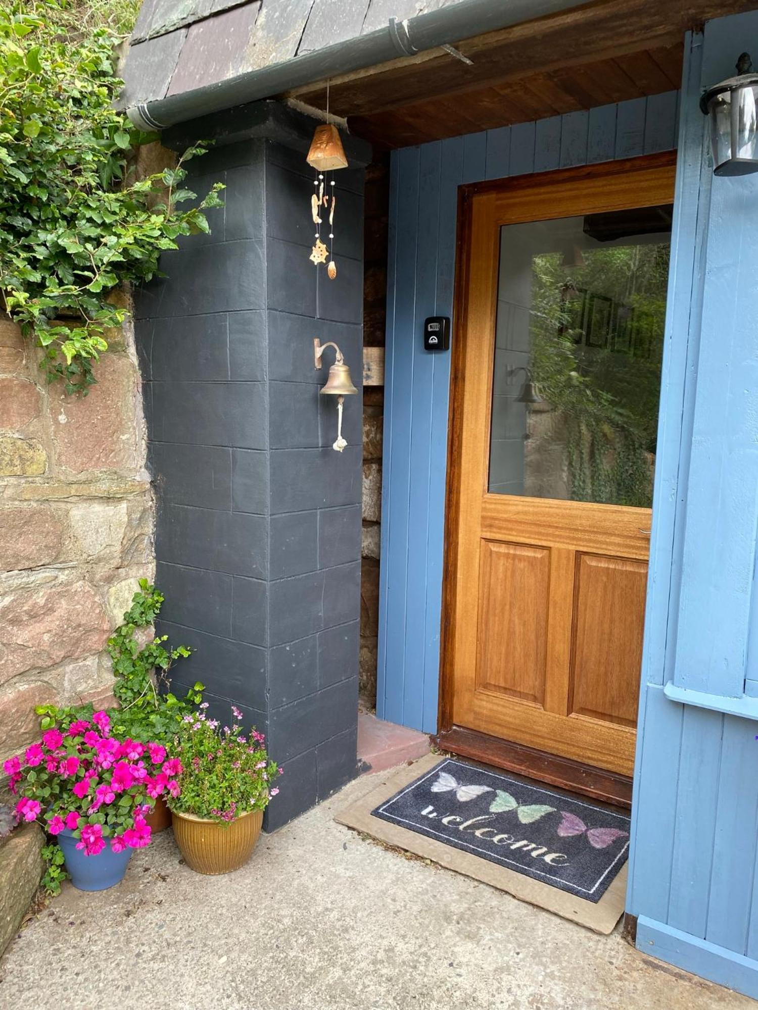 Cosy Coastal Hideaway With Incredible Sea Views Apartment Fortrose Exterior photo